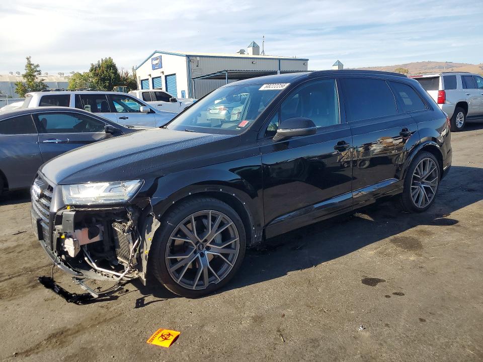 2019 Audi Q7 VIN WA1VAAF73KD002800 — COPART salvage auction photo