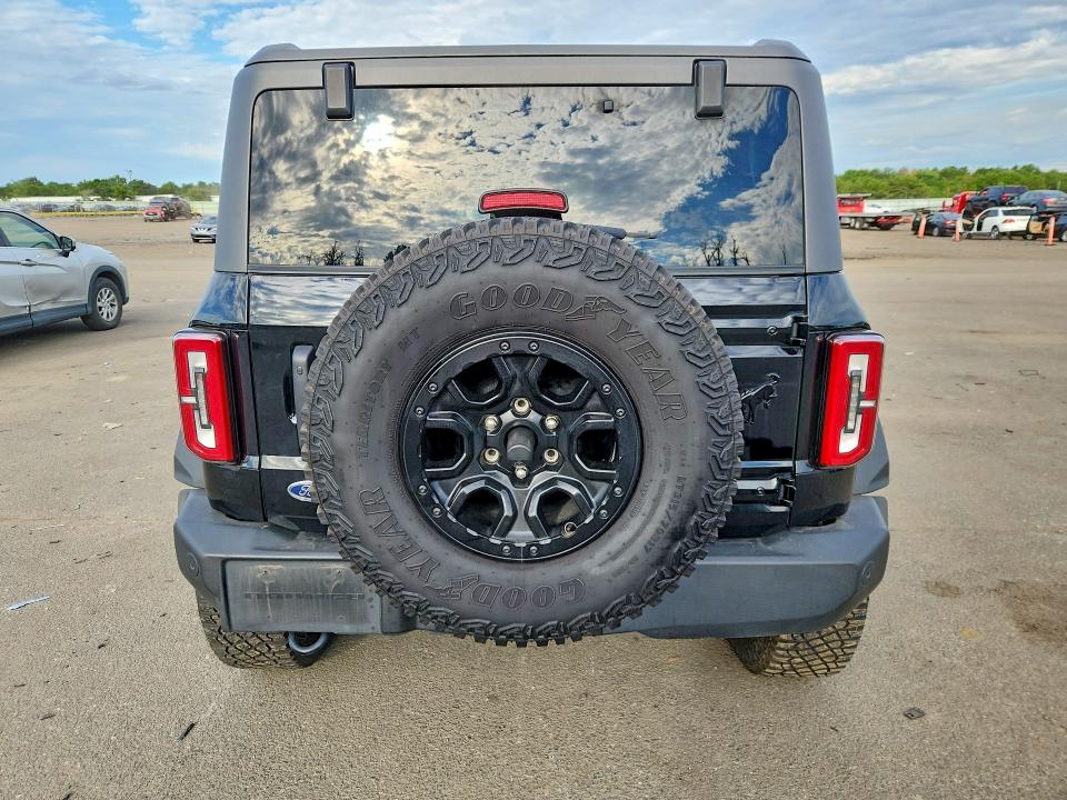 2024 Ford Bronco VIN 1FMEE2BP8RLA42419 COPART salvage auction — FRONT END, NY - MV-907A SALVAGE CERTIFICATE, sold $23,700 on 2026-09-18 (photo 6)