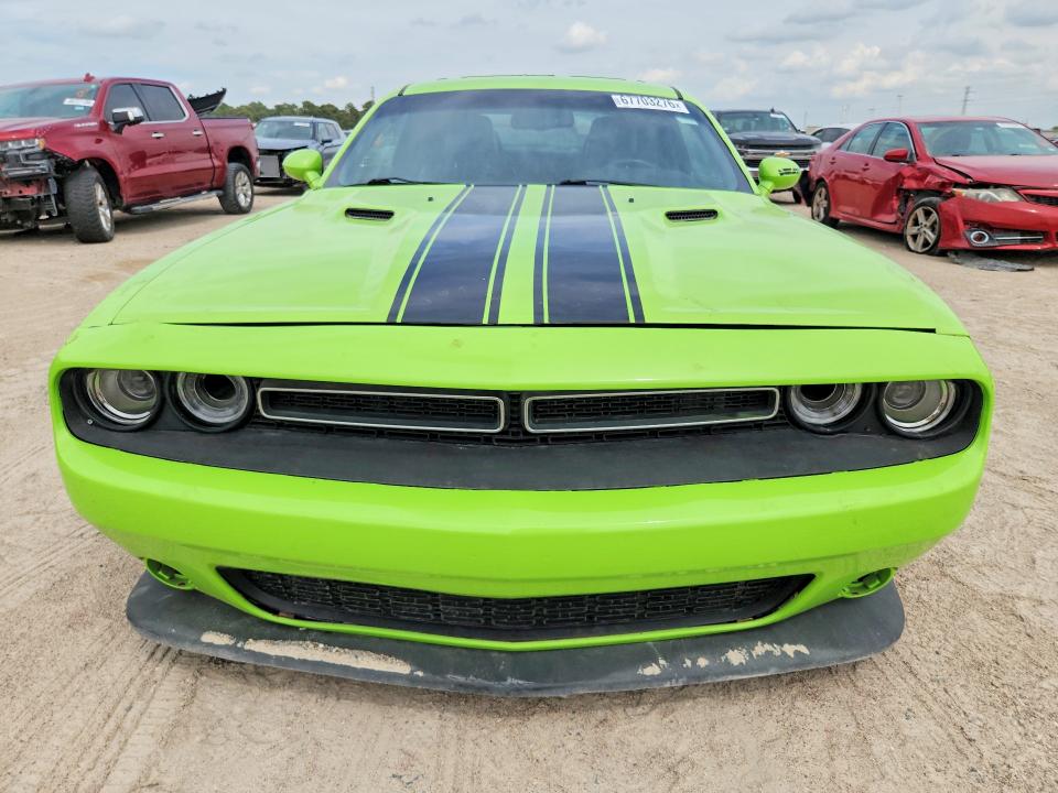 2012 Dodge Challenger VIN 2C3CDYBT0CH106301 COPART salvage auction — MINOR DENT/SCRATCHES, Salvage Title, sold $150 on 2026-09-12 (photo 5)