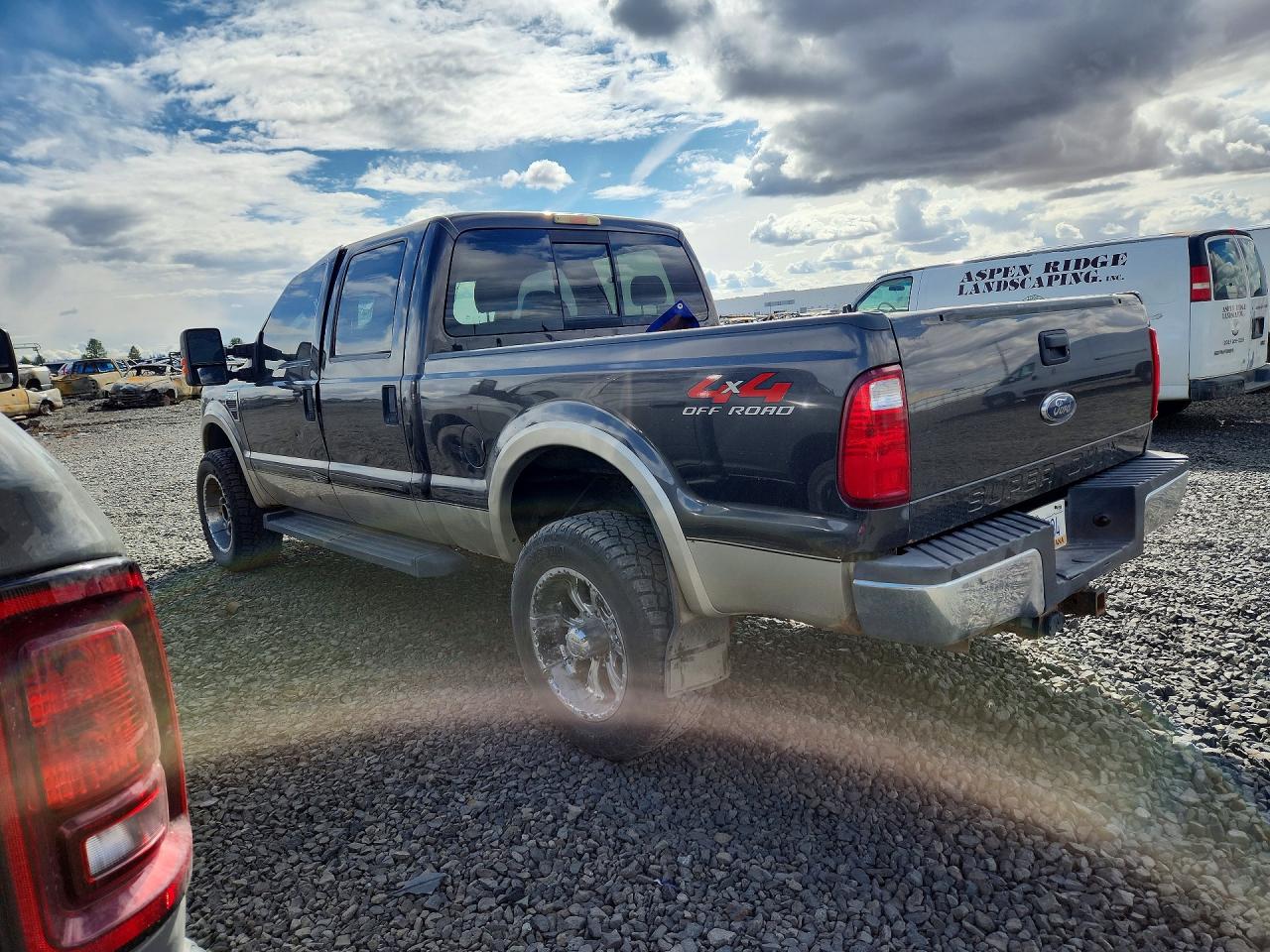 2008 Ford F350 VIN 1FTWW31R88EA17330 COPART salvage auction — Top/Roof, Bs - Salvage Title, sold $4,125 on 2026-09-23 (photo 2)