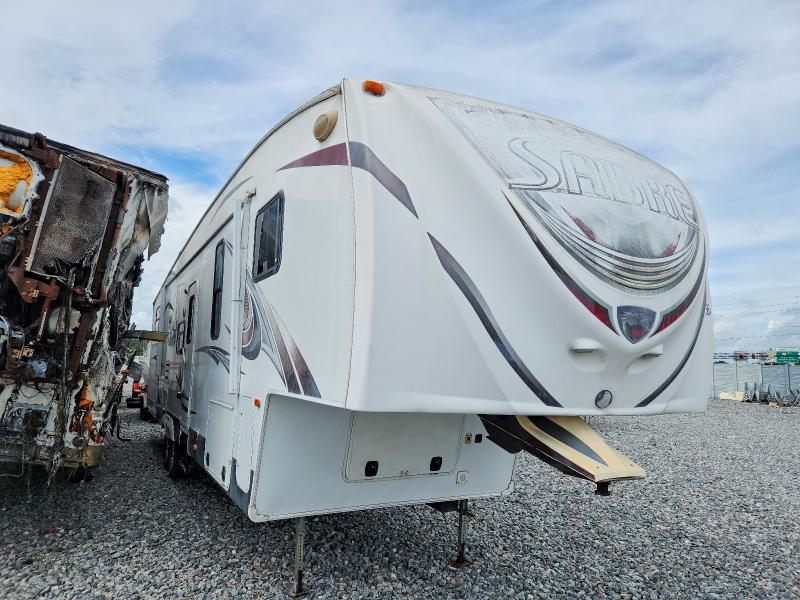 2013 Forest River Sabre VIN 4X4FSRK24D3007006 COPART salvage auction — MINOR DENT/SCRATCHES, CT, sold $2,950 on 2026-09-18 (photo 1)