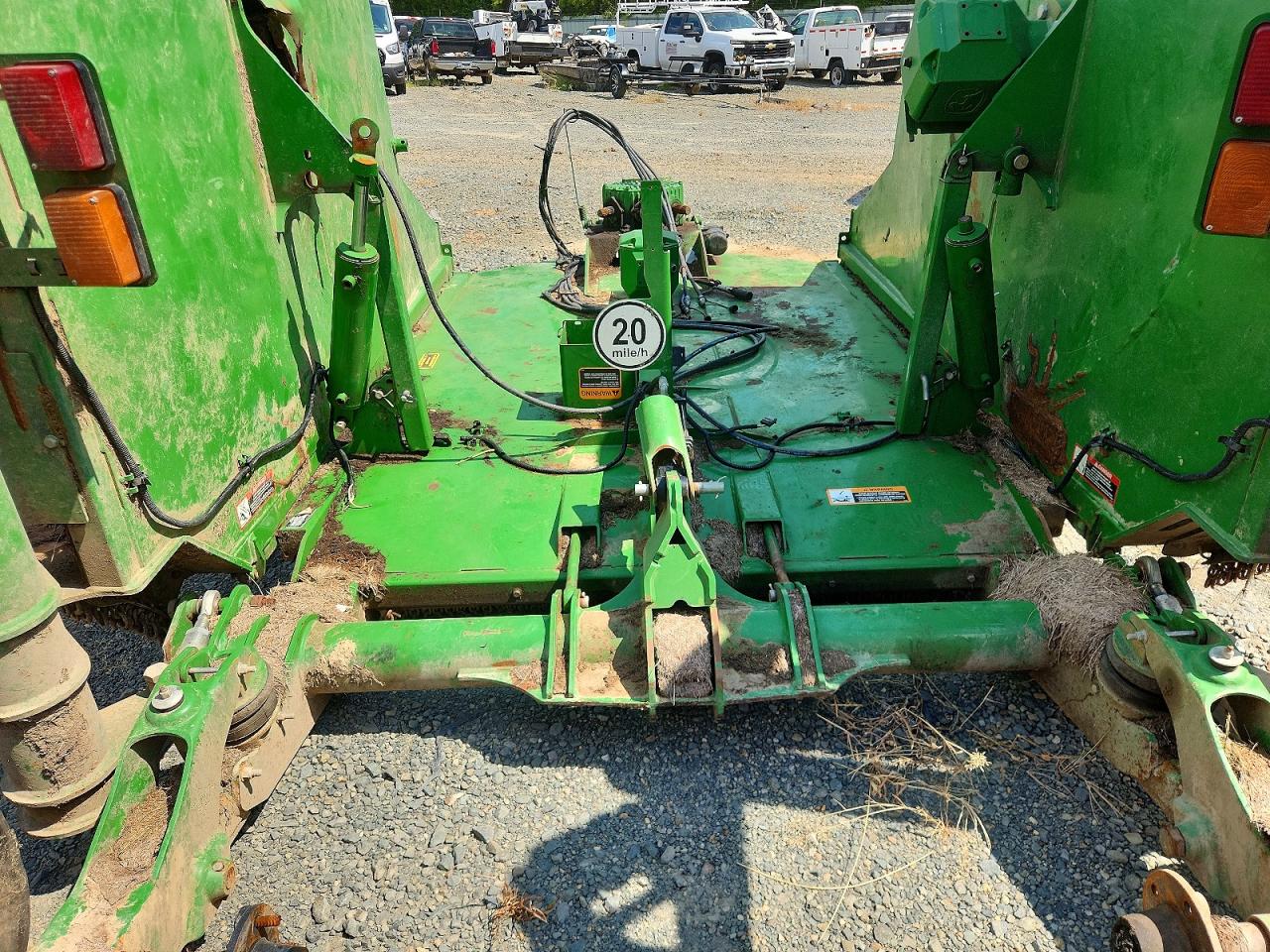 2025 VIN 1P0FC4RGLRF001086 COPART salvage auction — Side, Bs - Clean Title, sold $800 on 2026-09-25 (photo 6)