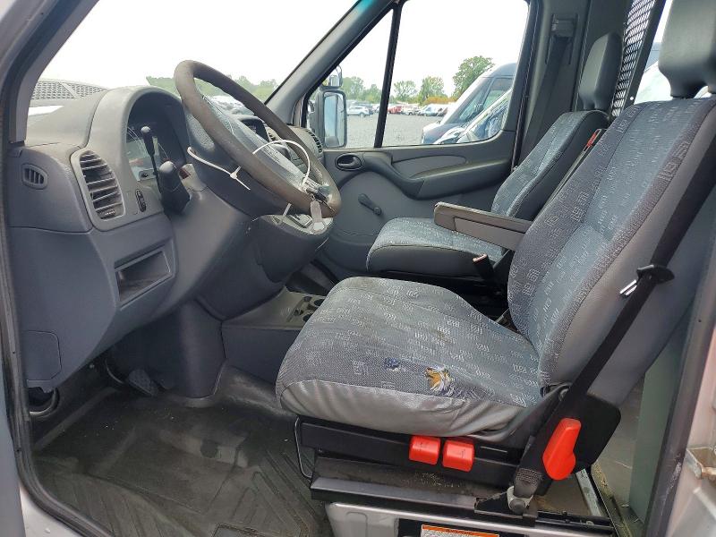 2004 Dodge Sprinter VIN WD2PD644945643487 COPART salvage auction — MECHANICAL, OH - CERTIFICATE OF TITLE, sold $125 on 2026-09-21 (photo 7)