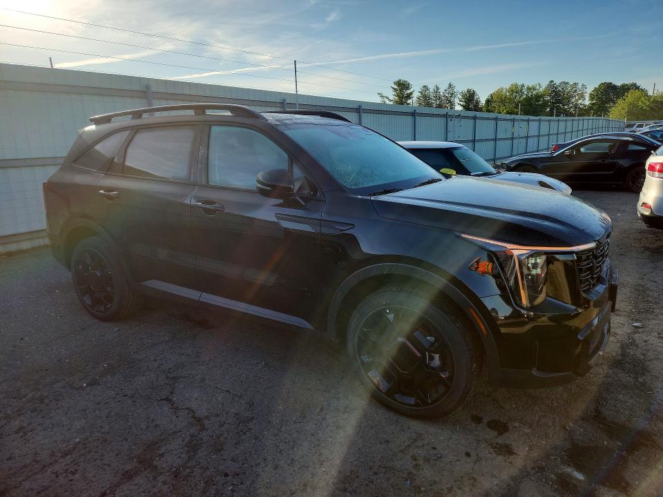 2026 Kia Sorento VIN 5XYRHDJF7TG462936 COPART salvage auction — WATER/FLOOD, Pa - Cert Of Salvage-W=Flood Veh, sold $22,000 on 2026-09-15 (photo 4)