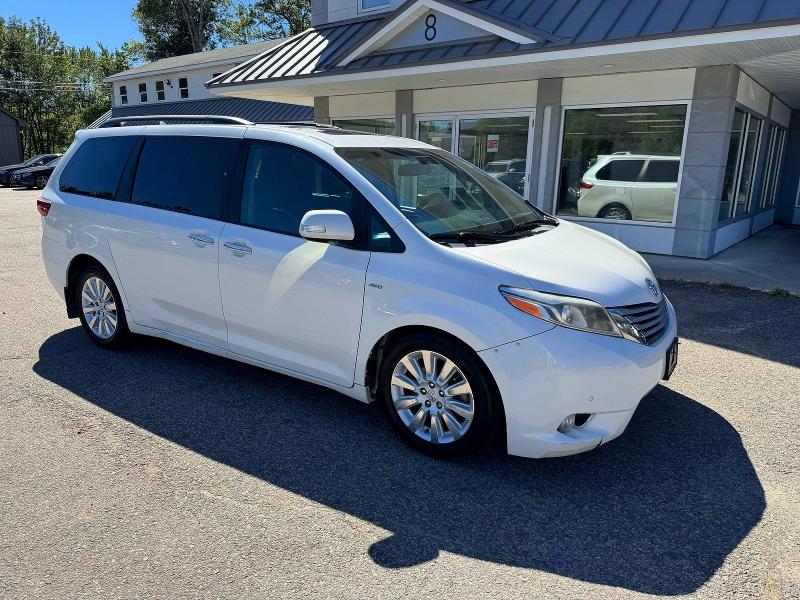 2016 Toyota Sienna VIN 5TDDK3DC3GS132131 — COPART salvage auction photo