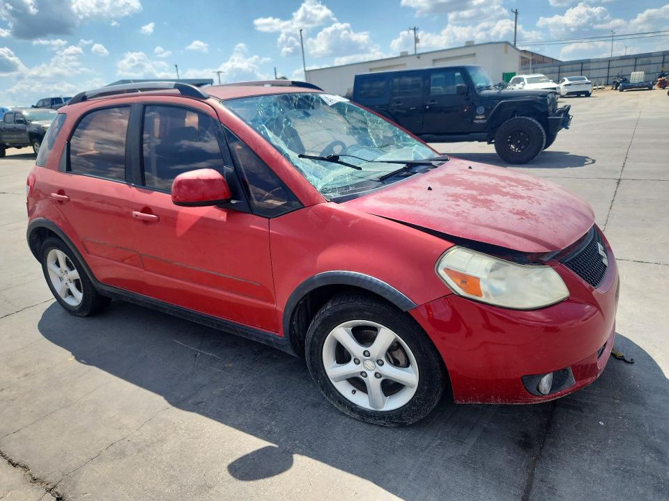 2007 Suzuki Sx4 VIN JS2YB417975100066 COPART salvage auction — ROOF, TX - SALVAGE VEHICLE TITLE, sold $150 on 2026-09-30 (photo 4)