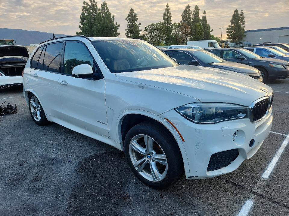2015 BMW X5 VIN 5UXKS4C5XF0N07304 COPART salvage auction — STRIPPED, CA - DIS/DLR/EXP ONLY CLEAN TITLE, sold $0 on 2026-09-16 (photo 4)