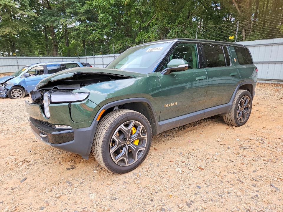 2023 Rivian R1s VIN 7PDSGABL0PN000121 — COPART salvage auction photo