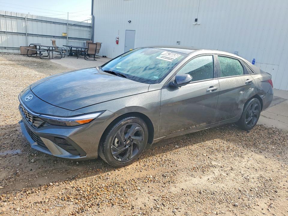 2026 Hyundai Elantra VIN KMHLM4DG7TU172664 — COPART salvage auction photo