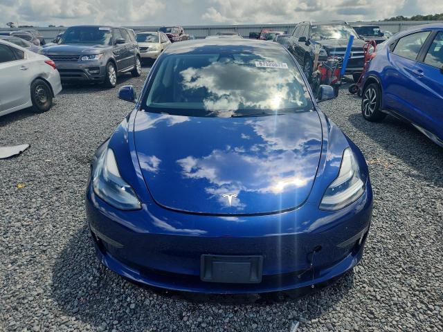 2022 Tesla Model 3 VIN 5YJ3E1EA8NF369512 COPART salvage auction — REAR END, Fl - Certificate Of Title, sold $4,600 on 2026-09-29 (photo 5)