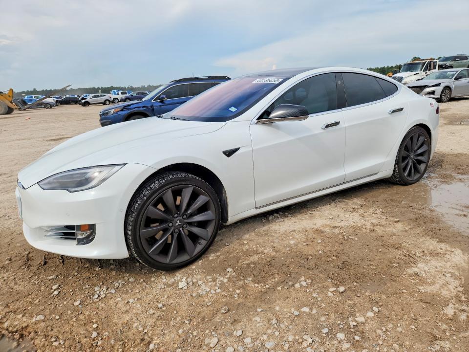 2017 Tesla Model s VIN 5YJSA1E22HF218623 — COPART salvage auction photo