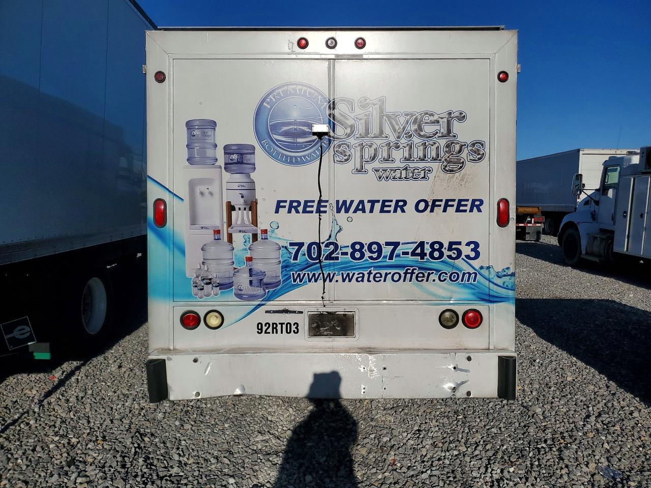 2001 Frht - Freightliner VIN 1FVABPBV41HJ37014 COPART salvage auction — Side, NV - CERTIFICATE OF TITLE, sold $1,350 on 2026-10-07 (photo 6)