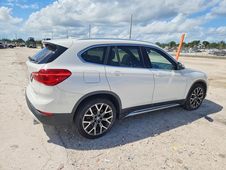 2021 BMW X1 VIN WBXJG7C00M5T23402 COPART salvage auction — MECHANICAL, FL - CERTIFICATE OF TITLE (P), sold $11,200 on 2026-10-06 (photo 3)