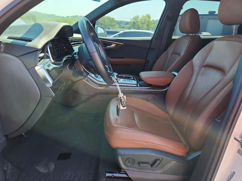 2020 Audi Q7 VIN WA1AXAF78LD010177 COPART salvage auction — MINOR DENT/SCRATCHES, MT - CERTIFICATE OF TITLE (P), sold $13,500 on 2026-09-23 (photo 7)