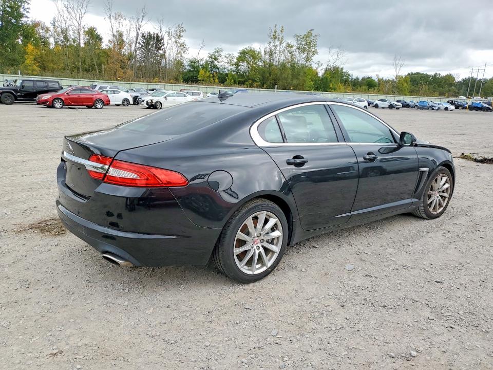 2015 Jaguar Xf VIN SAJWA0FS5FPU80425 COPART salvage auction — WATER/FLOOD, OH - CERTIFICATE OF TITLE, sold $275 on 2026-10-02 (photo 3)