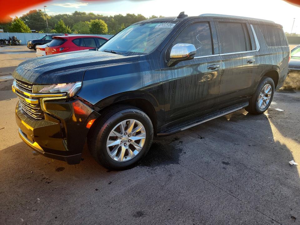 2021 Chevrolet Suburban VIN 1GNSCFKD5MR319972 — COPART salvage auction photo