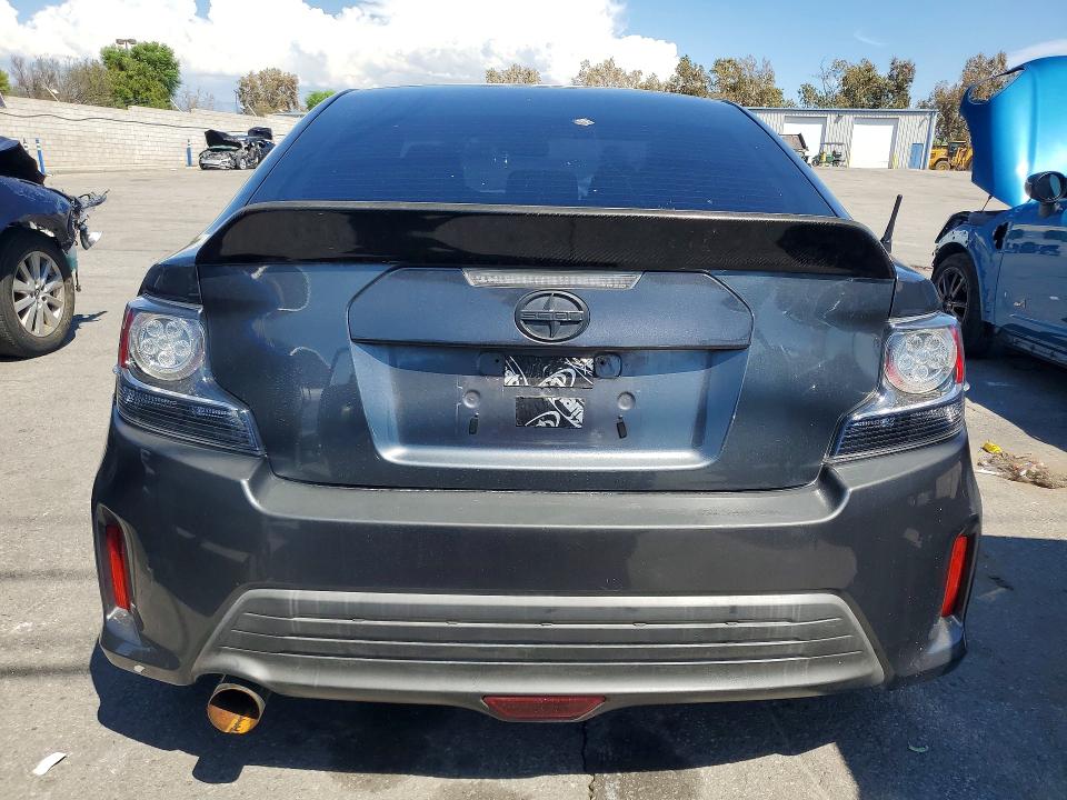 2014 Scion Tc VIN JTKJF5C71E3083686 COPART salvage auction — FRONT END, CA - DIS/DLR/EXP ONLY CLEAN TITLE, sold $1,150 on 2026-09-24 (photo 6)