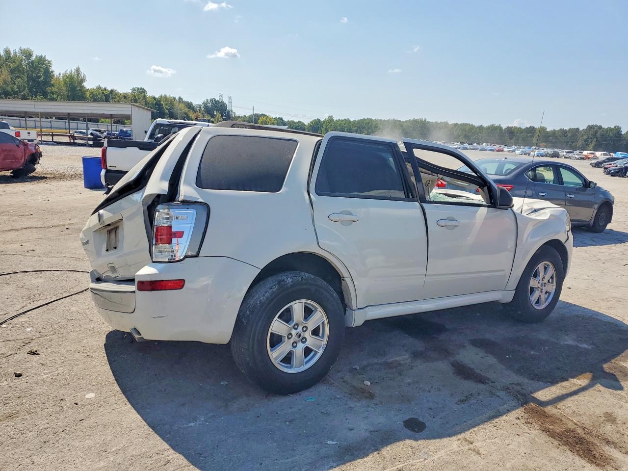 2010 Mercury Mariner VIN 4M2CN8B72AKJ04285 COPART salvage auction — All Over, Sc - Salvage Title, sold $300 on 2026-09-24 (photo 3)