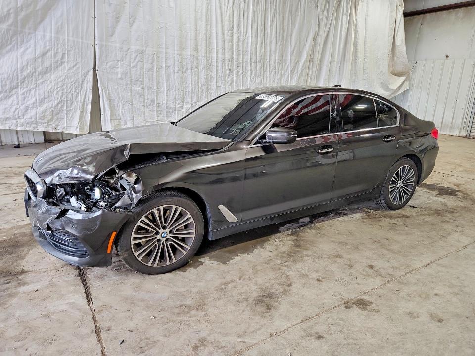 2018 BMW 5er VIN WBAJE7C57JG891447 — COPART salvage auction photo