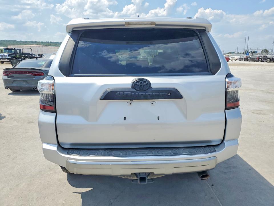 2019 Toyota 4runner VIN JTEBU5JR8K5694686 COPART salvage auction — FRONT END, OK - CERT OF TITLE-REPOSSESSION (P), sold $22,000 on 2026-10-16 (photo 6)