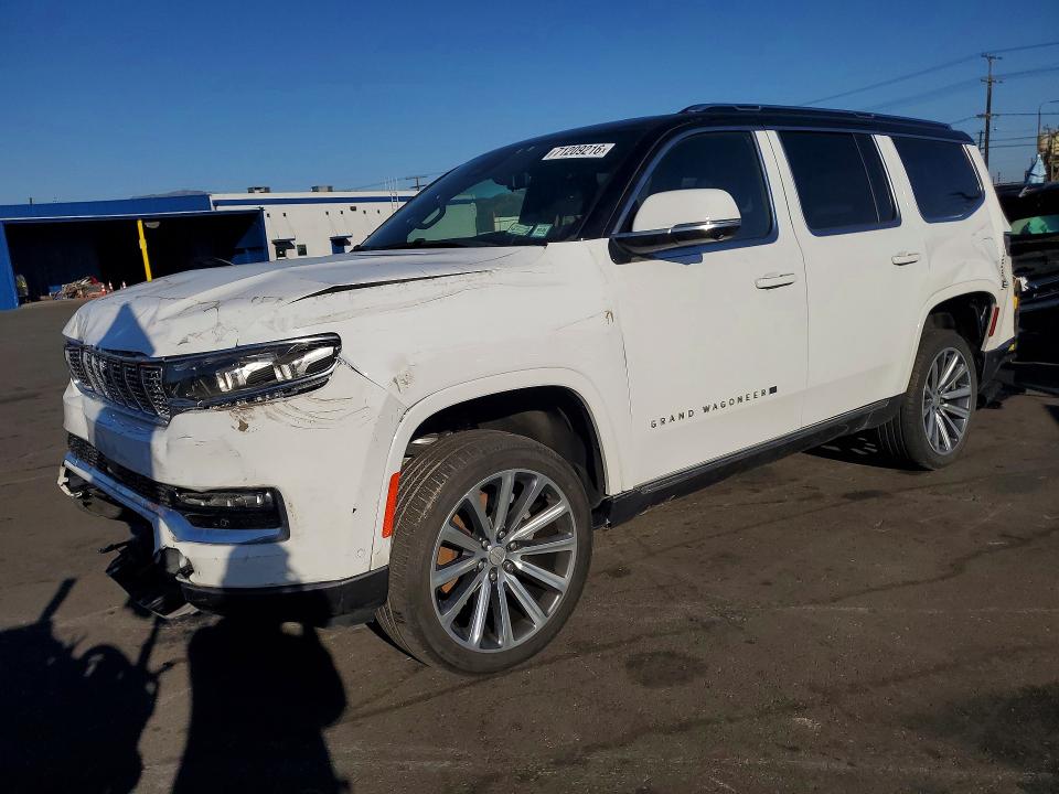 2022 Jeep Grand wagoneer VIN 1C4SJVFJ0NS137860 — COPART salvage auction photo