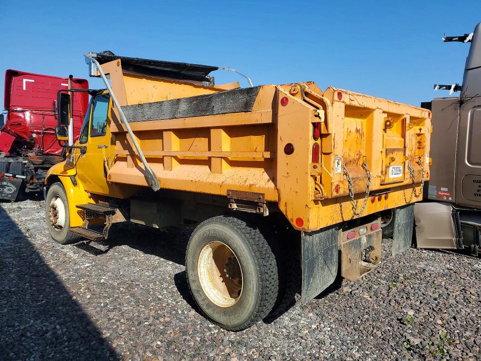2014 International VIN 1HTJTSKM9EH496452 COPART salvage auction — MINOR DENT/SCRATCHES, In - Certificate Of Title (P), sold $14,200 on 2026-09-22 (photo 2)
