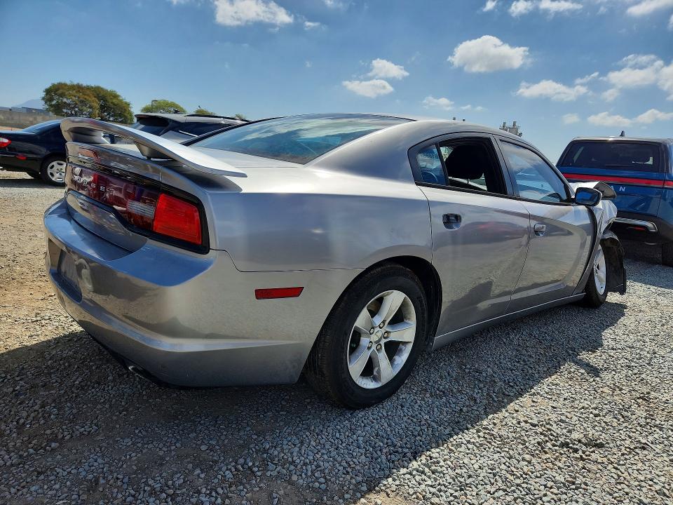 2013 Dodge Charger VIN 2C3CDXBG9DH637348 COPART salvage auction — FRONT END, Ca - Dis/Dlr/Exp Clean W/Salv Hist, sold $550 on 2026-10-06 (photo 3)
