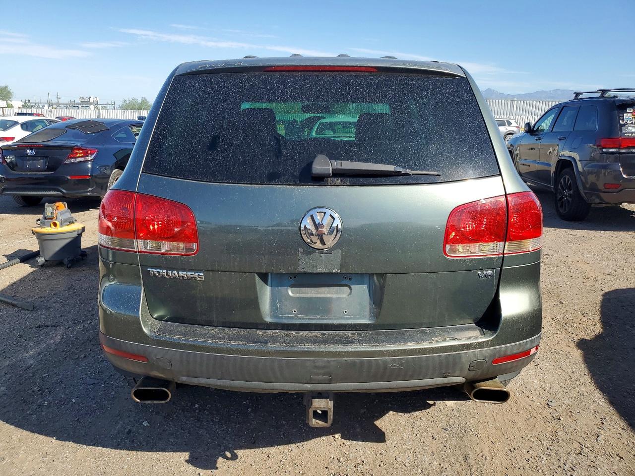 2004 Volkswagen Touareg VIN WVGBC67L64D014823 COPART salvage auction — Normal Wear, AZ - CERTIFICATE OF TITLE, sold $1,965 on 2026-09-18 (photo 6)