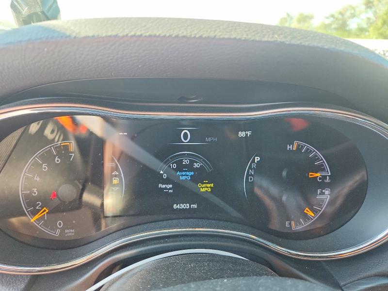 2019 Jeep Cherokee VIN 1C4RJFBG2KC774995 COPART salvage auction — SIDE, Il - Salvage Certificate, sold $11,100 on 2026-10-05 (photo 9)