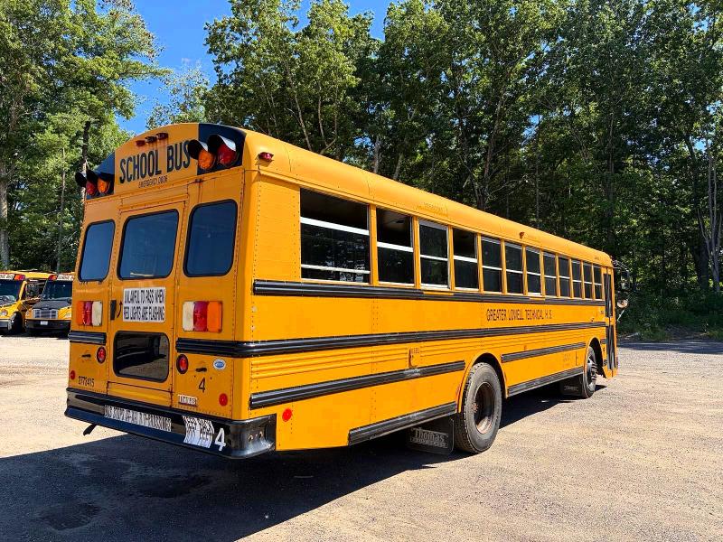 2015 Thomas Built VIN 1T88P9E17F1278349 COPART salvage auction — NORMAL WEAR, MA - CERTIFICATE OF TITLE (P), sold $5,000 on 2026-09-18 (photo 4)