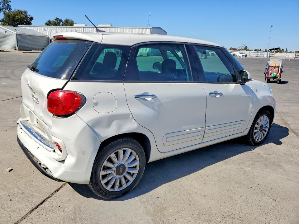 2014 Fiat 500 VIN ZFBCFABH5EZ023848 COPART salvage auction — REAR END, CA - SALVAGE CERTIFICATE, sold $575 on 2026-09-14 (photo 3)