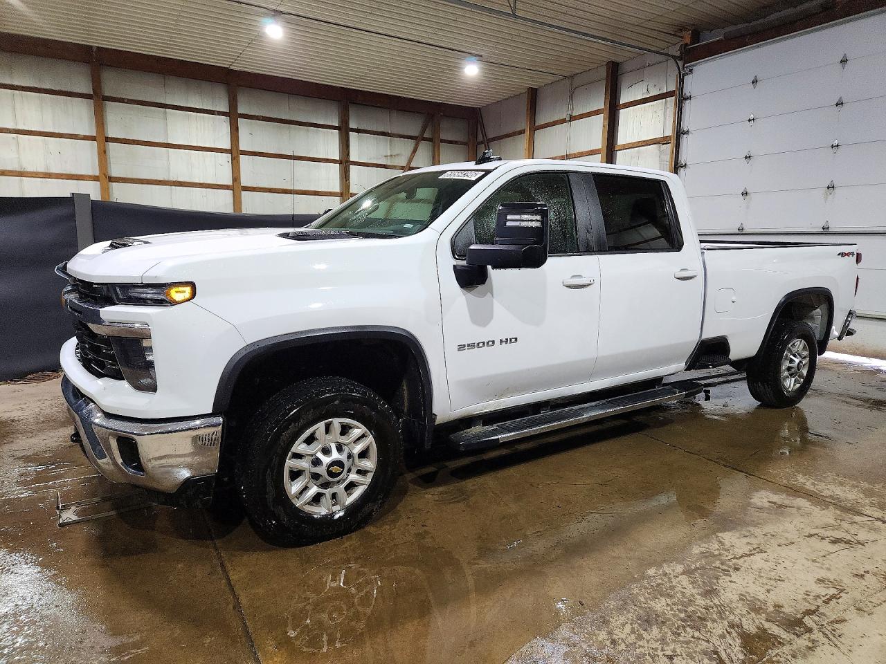 2026 Chevrolet Silverado 2500 VIN 1GC1KNEYXTF256612 — COPART salvage auction photo
