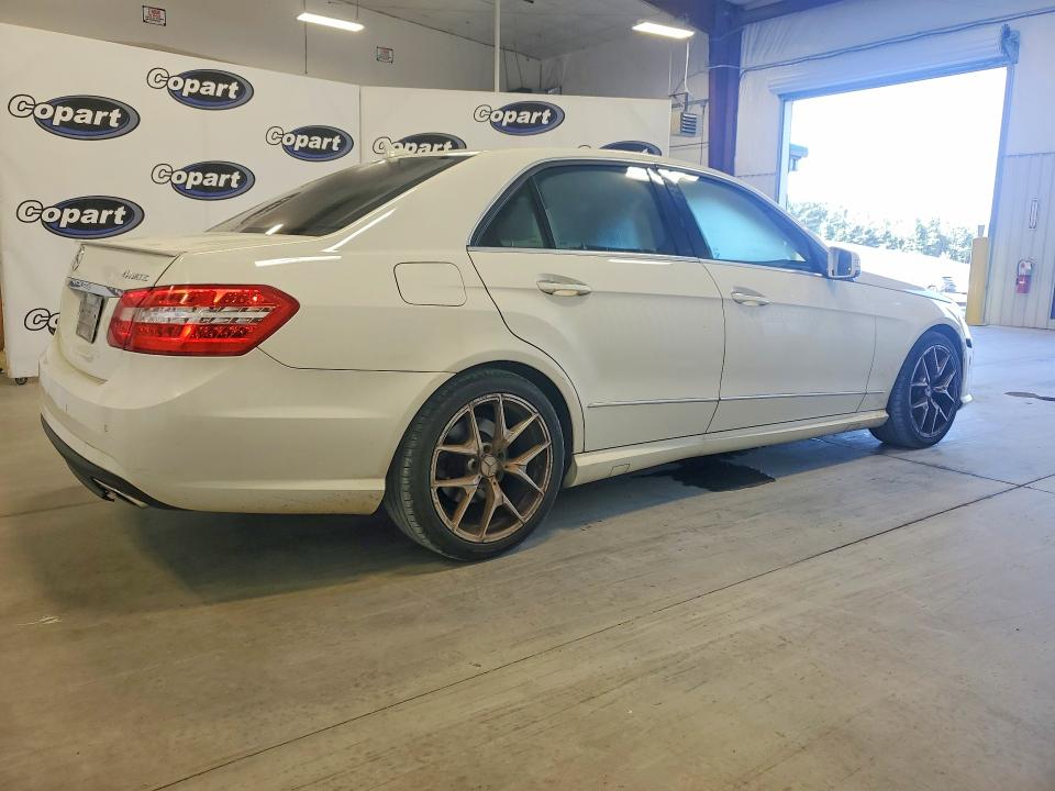 2012 Mercedes-benz E-class VIN WDDHF8JB2CA614116 COPART salvage auction — SIDE, NC - DEALER ONLY CLEAN TITLE, sold $0 on 2026-10-03 (photo 3)