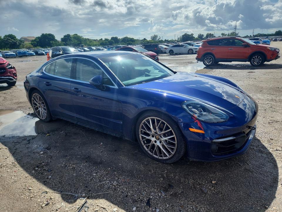 2023 Porsche Panamera VIN WP0AJ2A75PL102606 COPART salvage auction — WATER/FLOOD, Salvage Title, sold $32,250 on 2026-10-06 (photo 4)