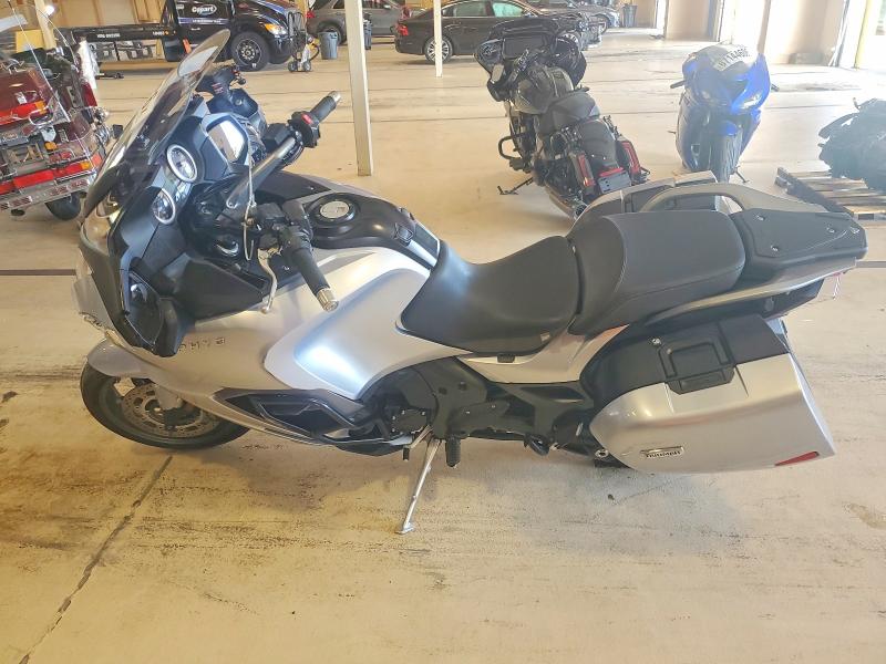 2014 Triumph motorcycle Trophy VIN SMTH02XK8EJ626128 COPART salvage auction — SIDE, RI - SALVAGE CERTIFICATE OF TITLE, sold $1,200 on 2026-10-15 (photo 3)