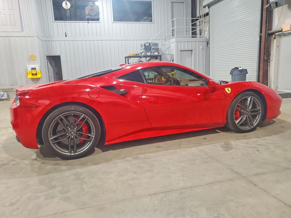 2016 Ferrari 488 gtb VIN ZFF79ALA5G0214993 COPART salvage auction — NORMAL WEAR, AZ - CERT OF TITLE-RESTORED SALVAGE, sold $132,000 on 2026-09-09 (photo 3)