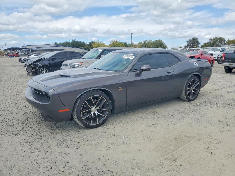 2016 Dodge Challenger VIN 2C3CDZFJ2GH290841 — COPART salvage auction photo