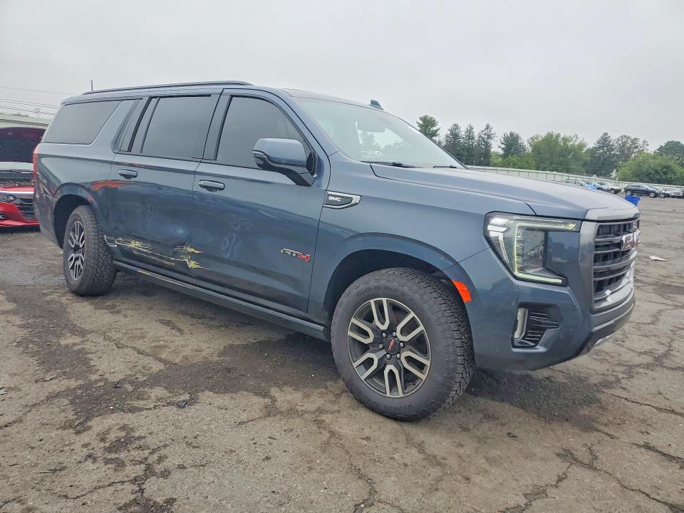 2021 Gmc Yukon VIN 1GKS2HKD6MR167146 COPART salvage auction — SIDE, PA - CERTIFICATE OF SALVAGE, sold $21,600 on 2026-09-11 (photo 4)