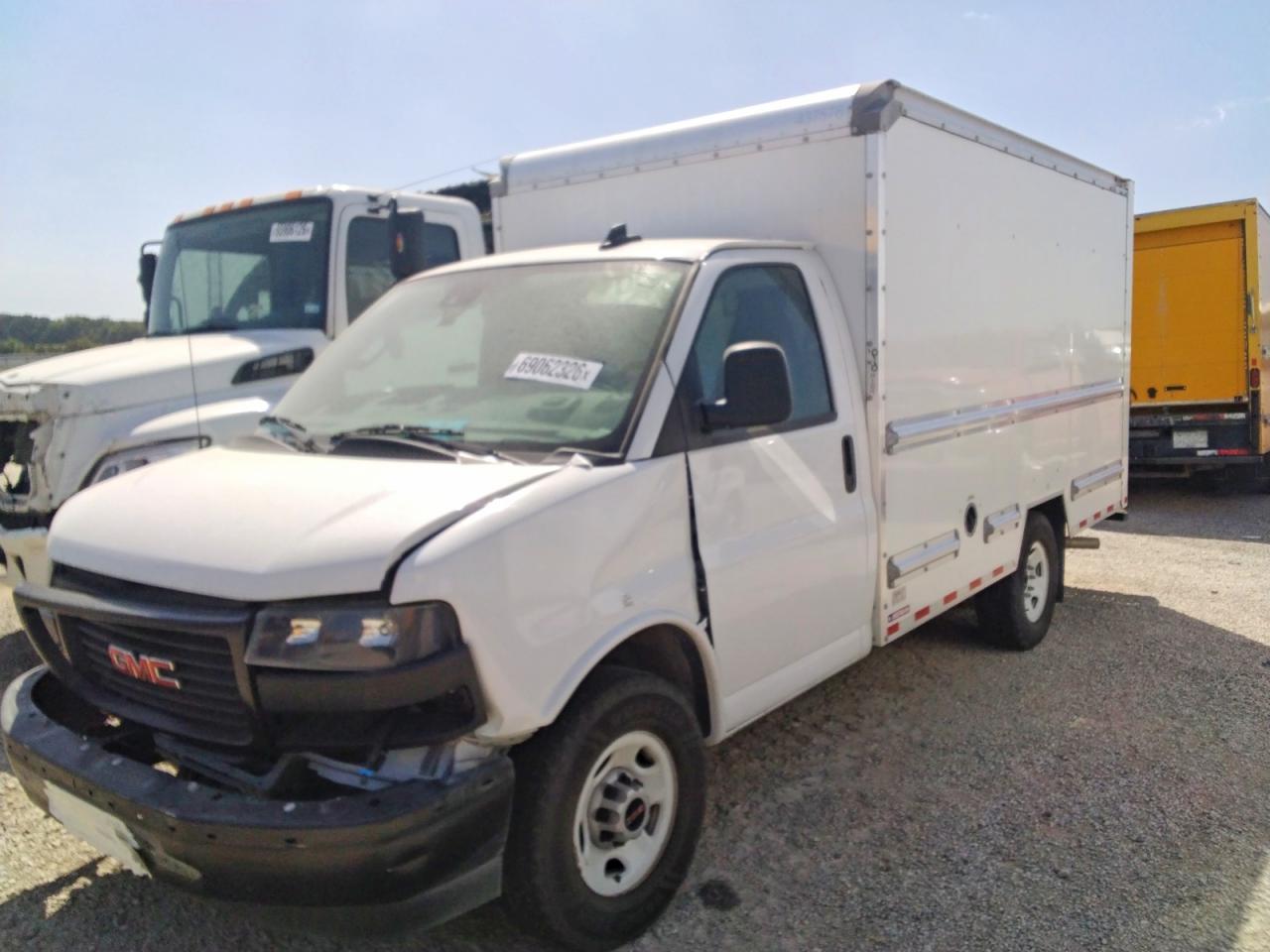 2024 GMC Savana VIN 1GD07RFP7R1213602 — COPART salvage auction photo