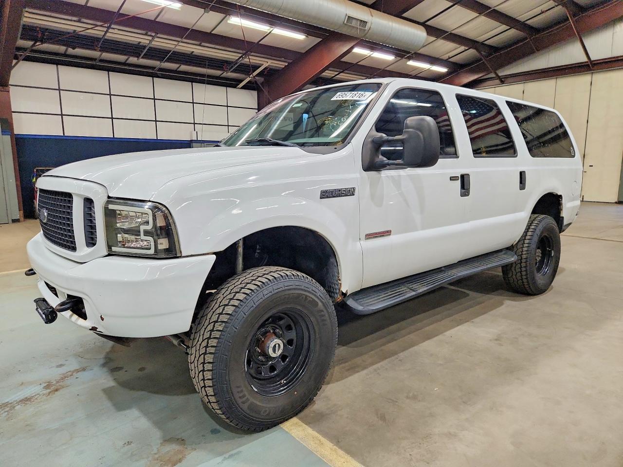2004 Ford Excursion VIN 1FMSU41P54ED77914 — COPART salvage auction photo