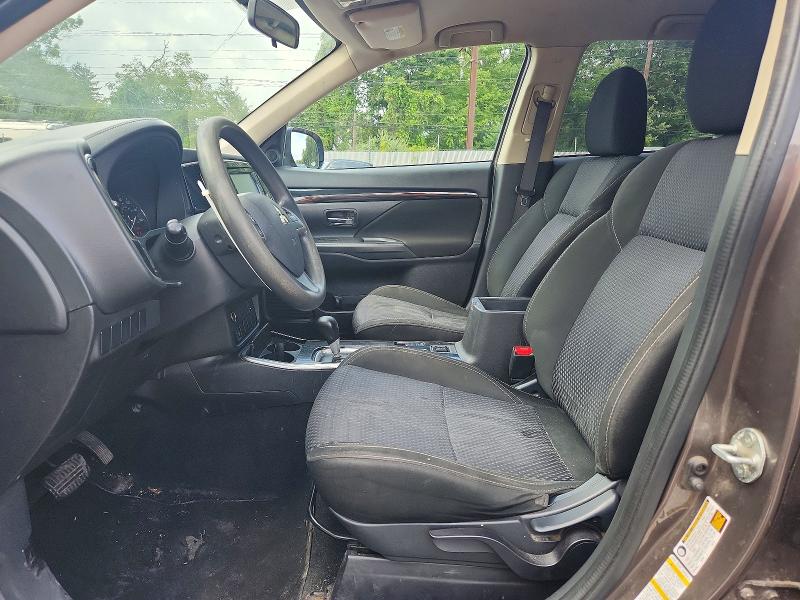 2019 Mitsubishi Outlander VIN JA4AD2A34KZ016109 COPART salvage auction — MINOR DENT/SCRATCHES, Pa - Cert Of Title, sold $4,000 on 2026-09-17 (photo 7)