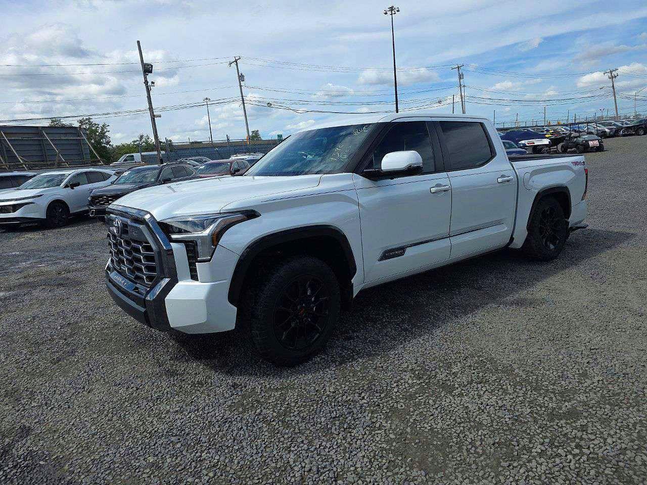 2026 Toyota Tundra VIN 5TFWA5DB8TX341075 — COPART salvage auction photo