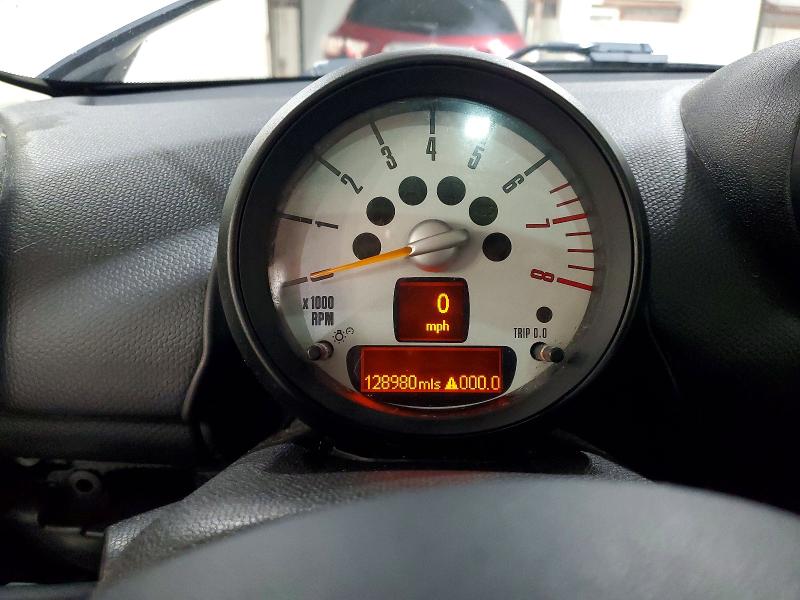 2014 Mini Cooper VIN WMWSS7C5XEWN72181 COPART salvage auction — MINOR DENT/SCRATCHES, Wv - Certificate Of Title (P), sold $0 on 2026-09-18 (photo 9)