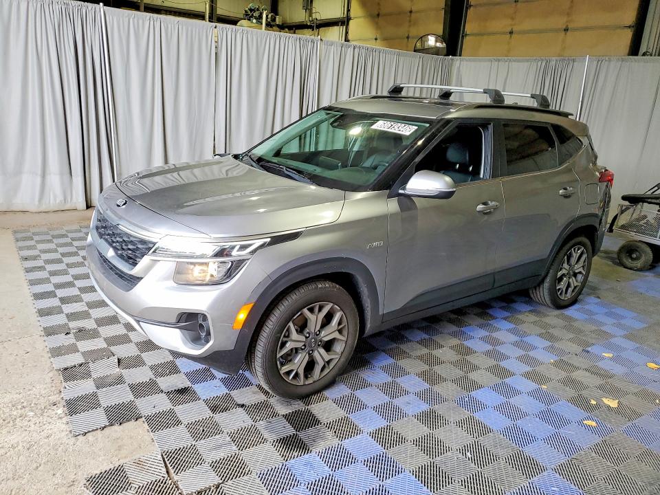 2021 Kia Seltos VIN KNDERCAA6M7164323 — COPART salvage auction photo