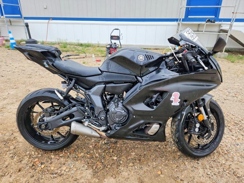 2024 Yamaha Yzfr7 VIN JYARM38EXRA012060 COPART salvage auction — MINOR DENT/SCRATCHES, ND - CERTIFICATE OF TITLE FOR A VEH, sold $2,900 on 2026-10-05 (photo 1)