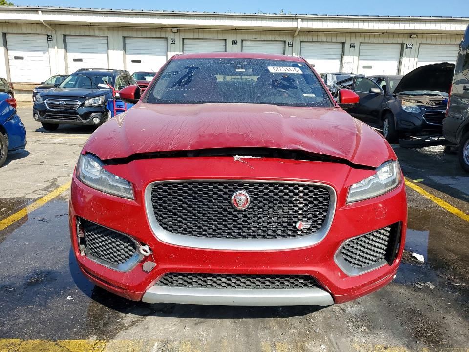 2017 Jaguar F-pace VIN SADCM2BV1HA056464 COPART salvage auction — FRONT END, Tx - Certificate Of Title, sold $3,650 on 2026-09-18 (photo 5)