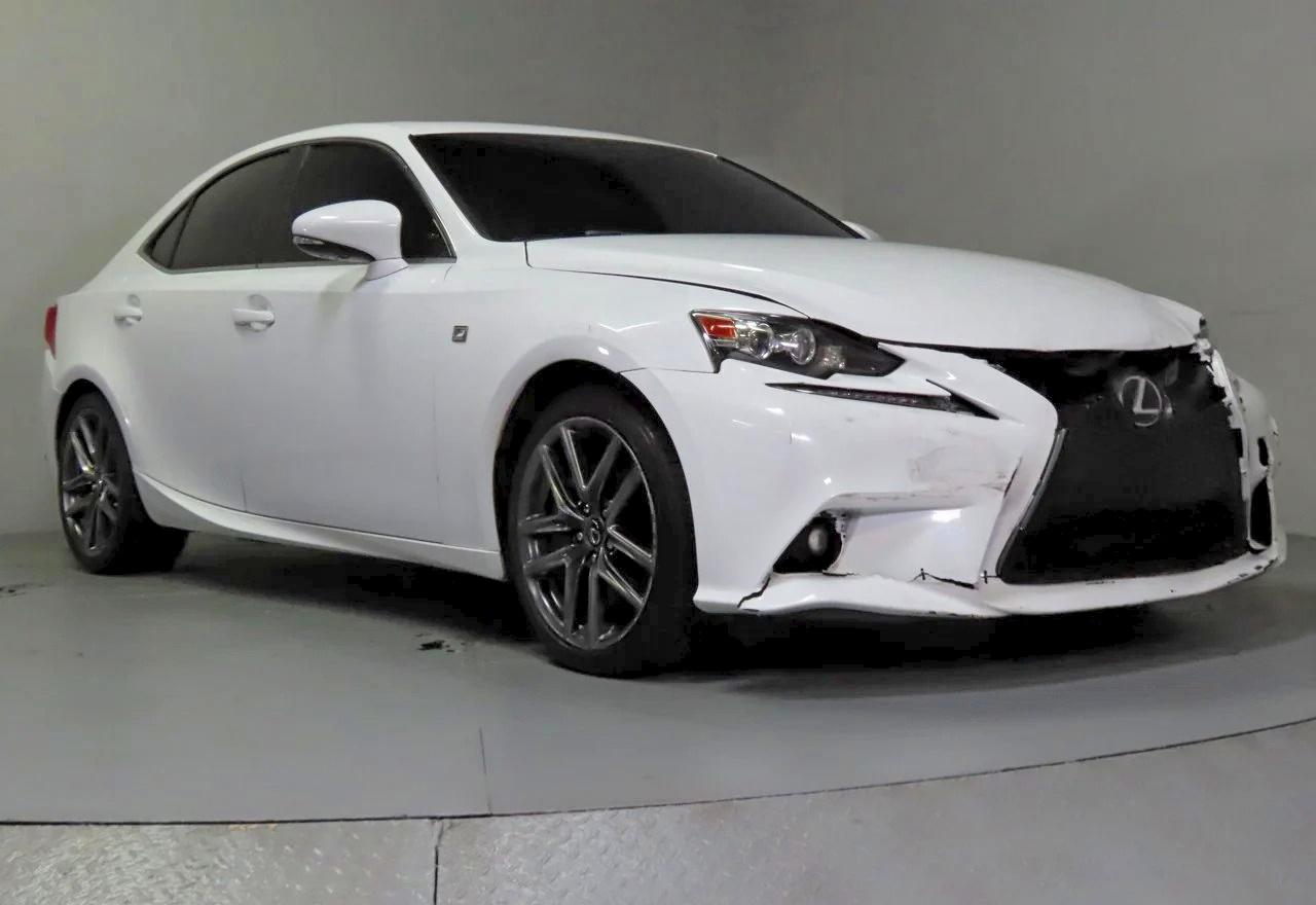 2016 Lexus IS 200t VIN JTHBA1D27G5032379 — COPART salvage auction photo