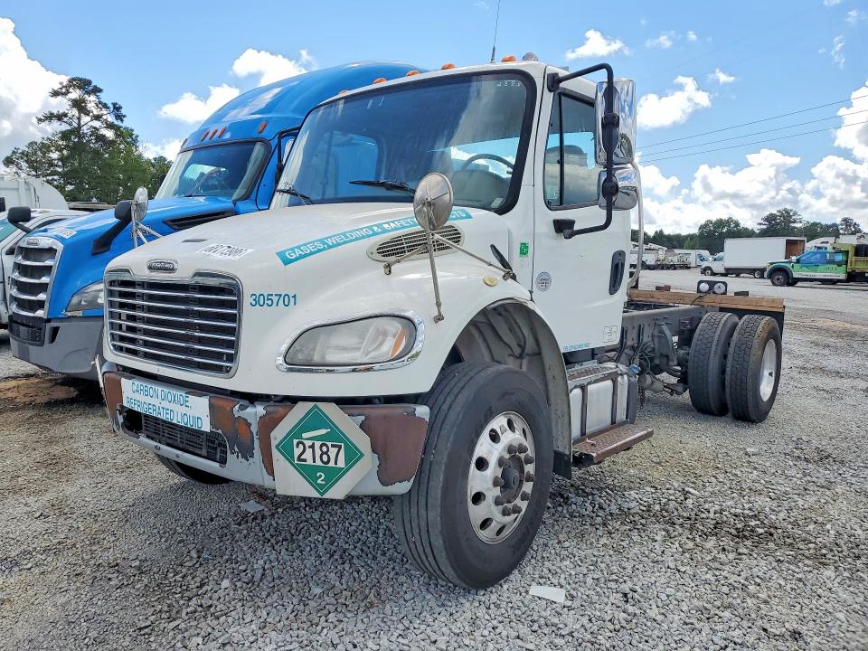 2016 Freightliner M2 VIN 1FVACXDT1GHGX1463 — COPART salvage auction photo