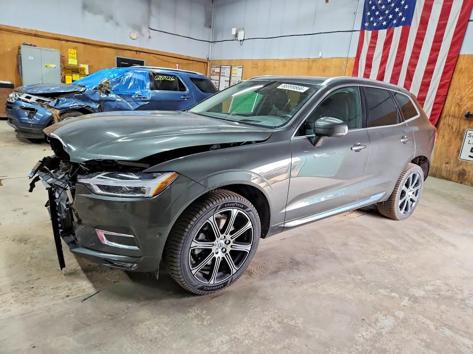2020 Volvo Xc60 VIN LYVA22RL1JB121812 — COPART salvage auction photo