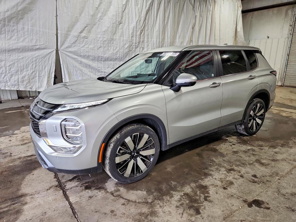 2025 Mitsubishi Outlander VIN JA4J4VA86SZ057919 — COPART salvage auction photo